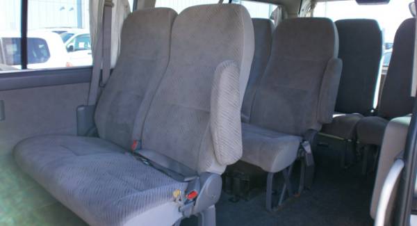 nissan caravan interior seats