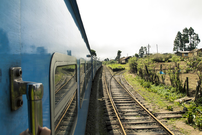 train-from-nanu-oya