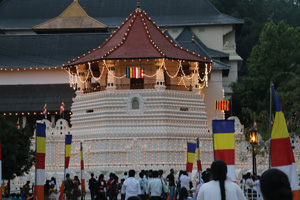 kandy tooth relic temple