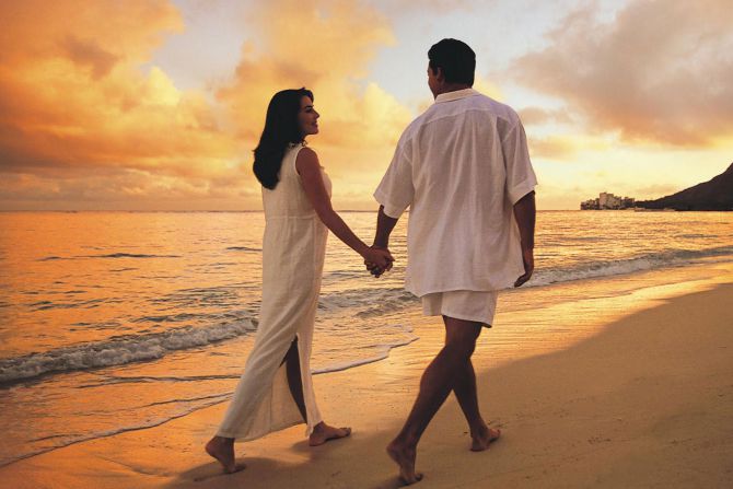 Beach-Love-sri-lanka-honeymoon